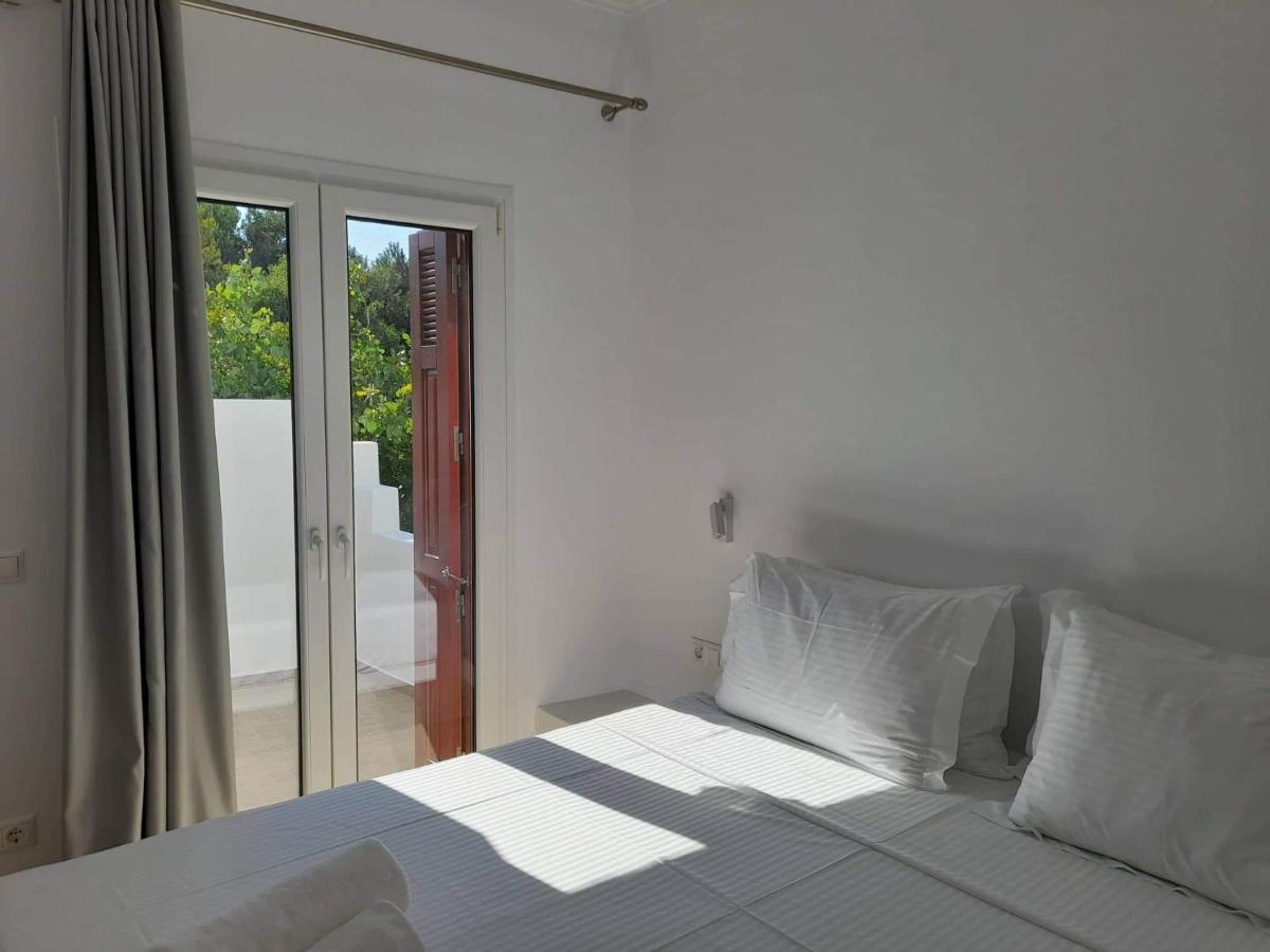 Matilda Milos - Cycladic Living Apartment Triovasalos Luaran gambar