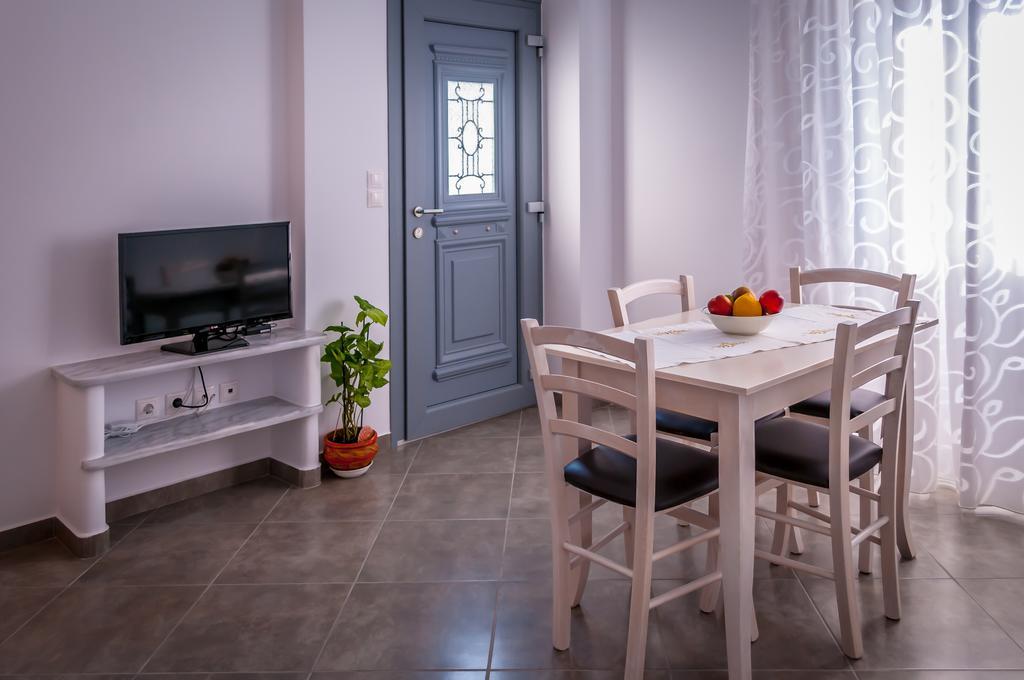 Matilda Milos - Cycladic Living Apartment Triovasalos Luaran gambar