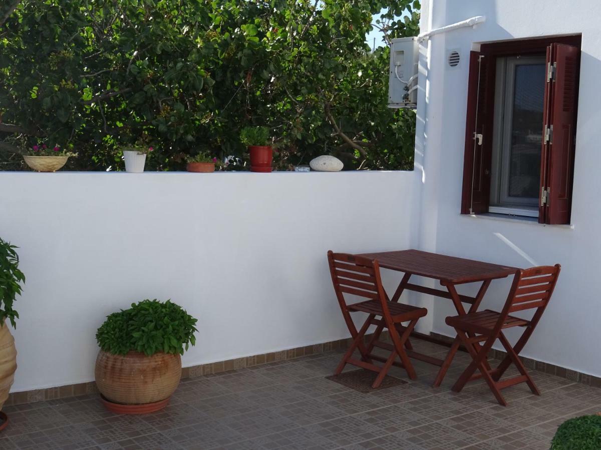 Matilda Milos - Cycladic Living Apartment Triovasalos Luaran gambar