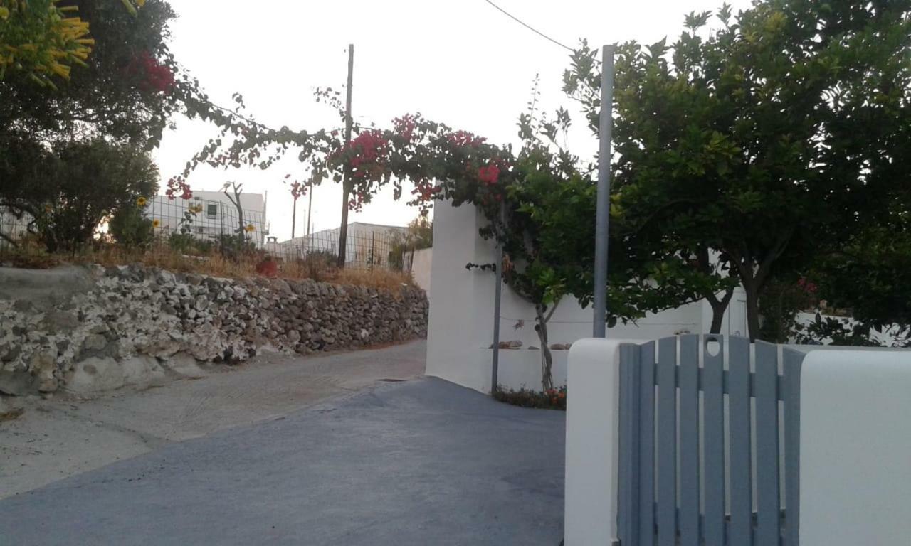 Matilda Milos - Cycladic Living Apartment Triovasalos Luaran gambar