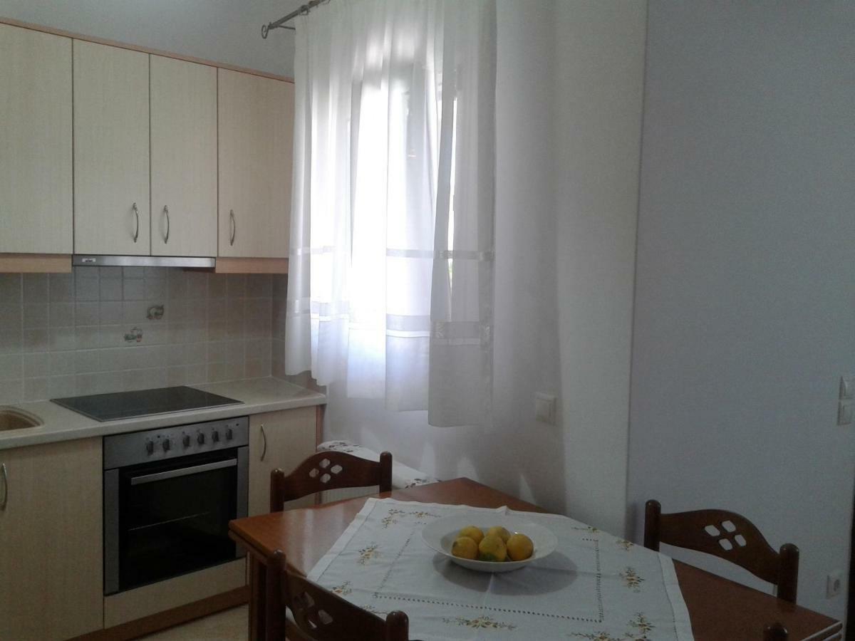 Matilda Milos - Cycladic Living Apartment Triovasalos Luaran gambar